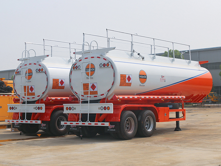 30,000 litres Oil Tank Semi-trailer - RB 30,000 litres Oil Tank Semi-trailer - RB